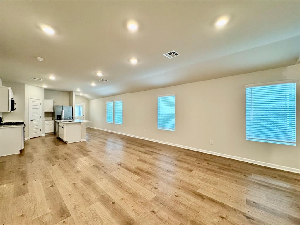 612 Ne 107th Street Property Photo 5