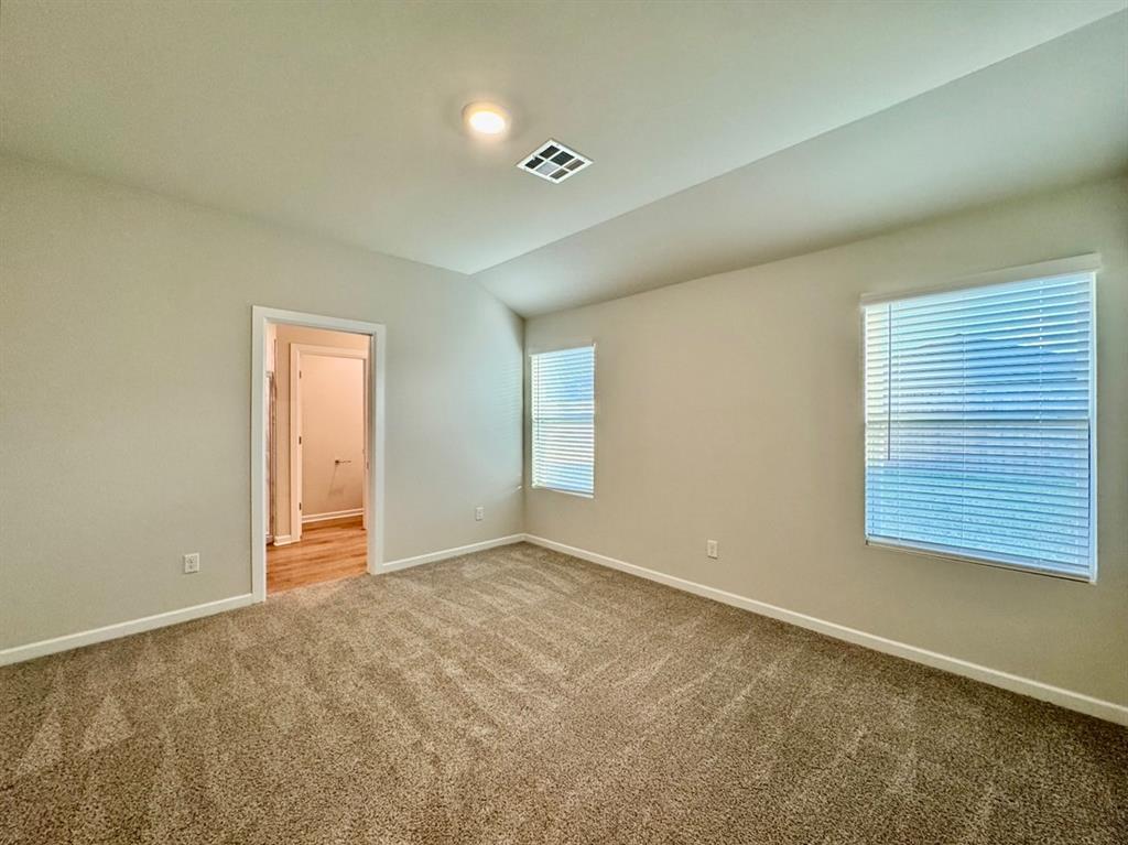 612 Ne 107th Street Property Photo 12