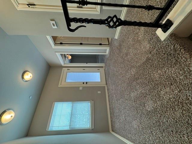 587 S Fretz Avenue Property Photo 9