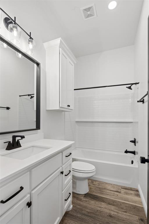 2433 Nw 179th Street Property Photo 6
