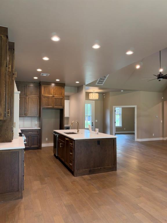 21188 Reserve Circle Property Photo 12
