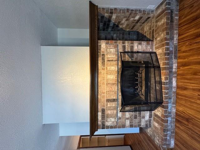 2913 Village Circle Property Photo 5