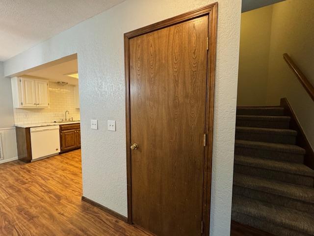 2913 Village Circle Property Photo 10
