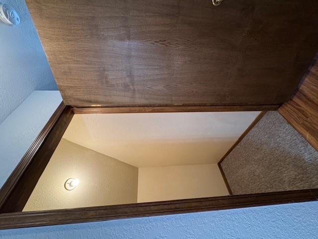 2913 Village Circle Property Photo 11