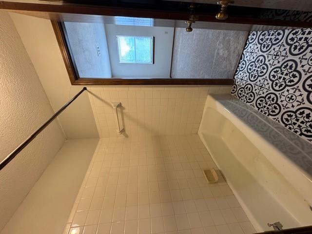 2913 Village Circle Property Photo 26