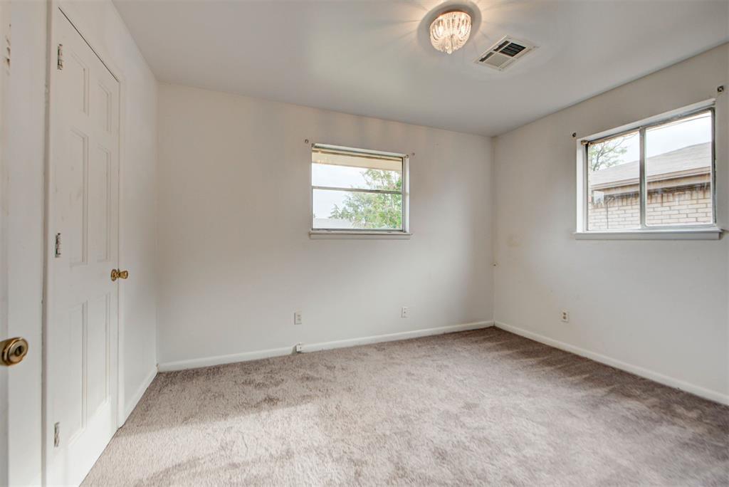 744 Nw 1st Street Property Photo 18