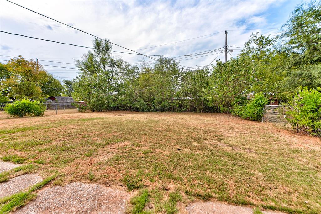 744 Nw 1st Street Property Photo 30