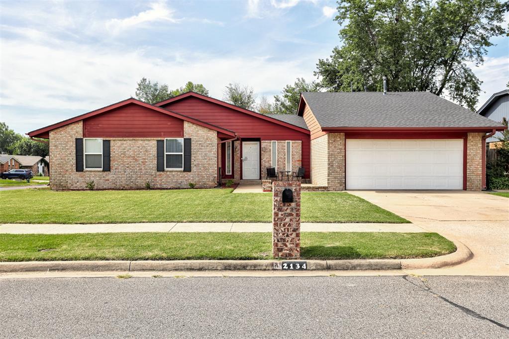2134 Jazzman Drive Property Photo 1