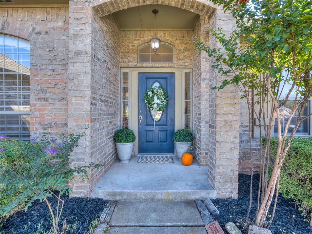 1816 Apache Trail Property Photo 4