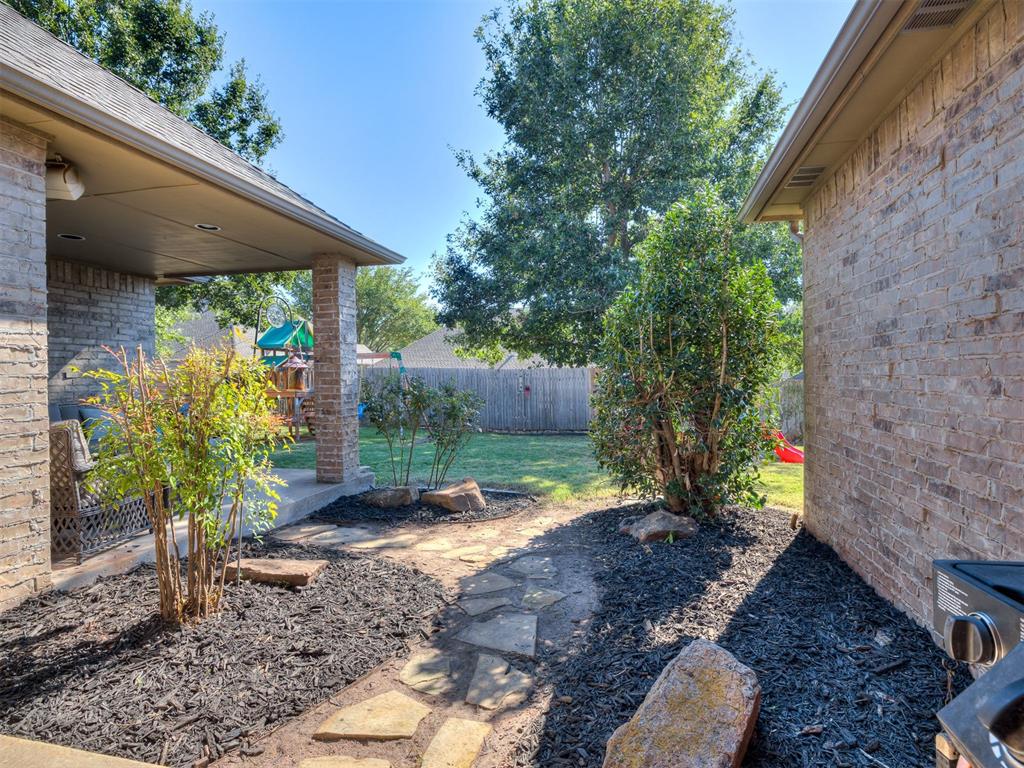 1816 Apache Trail Property Photo 41