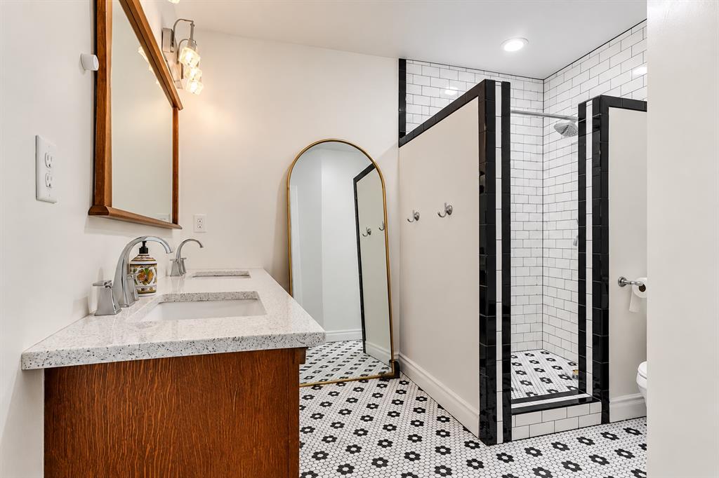1719 Nw 12th Street Property Photo 12