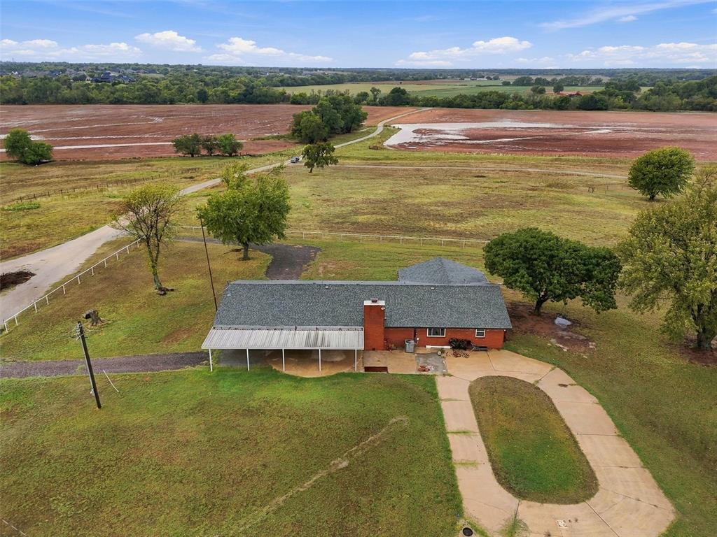 2457 Barrington Property Photo 32