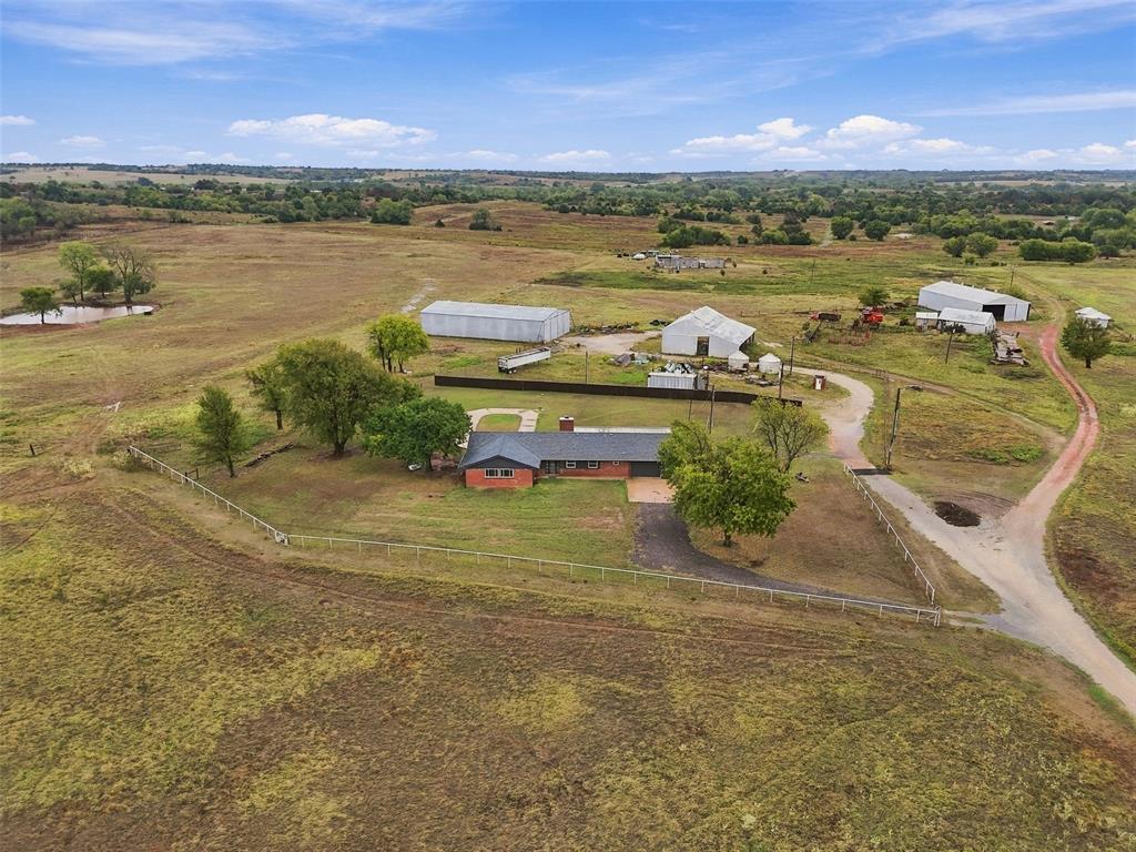 2457 Barrington Property Photo 33