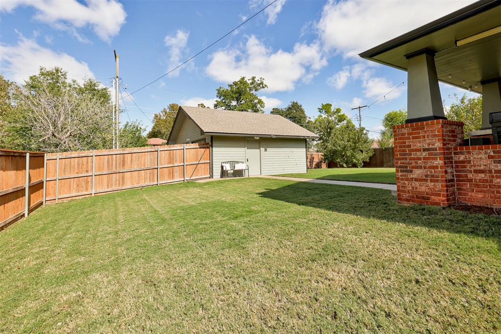 131 Nw 21st Street Property Photo 40
