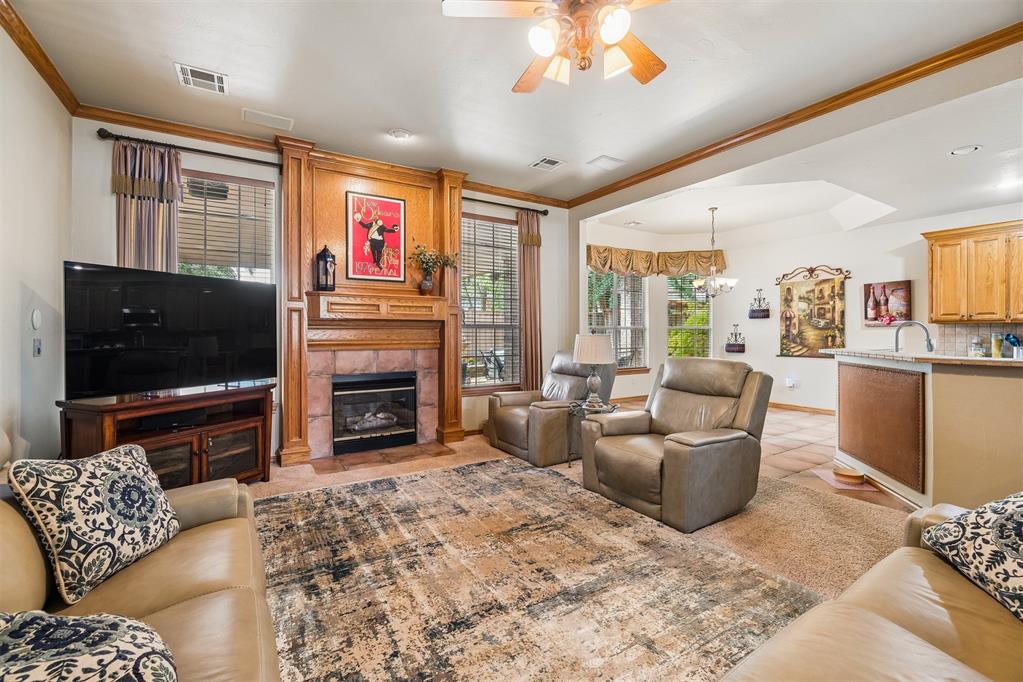 407 Tumbleweed Road Property Photo 23