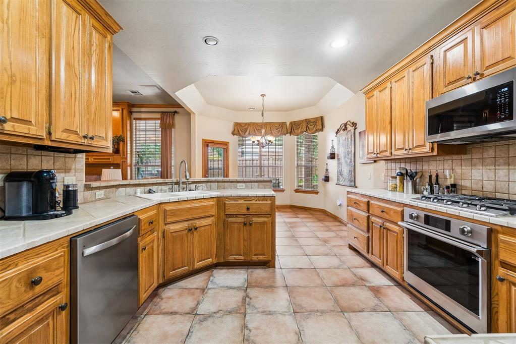 407 Tumbleweed Road Property Photo 27