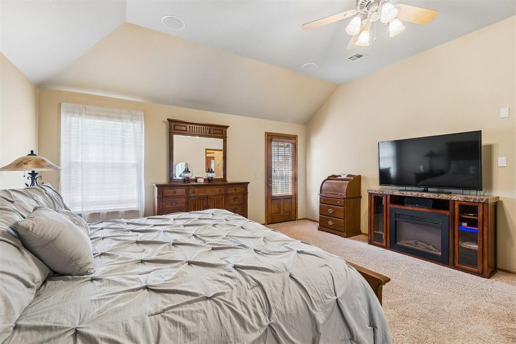 407 Tumbleweed Road Property Photo 32