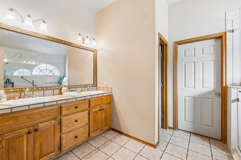 407 Tumbleweed Road Property Photo 33