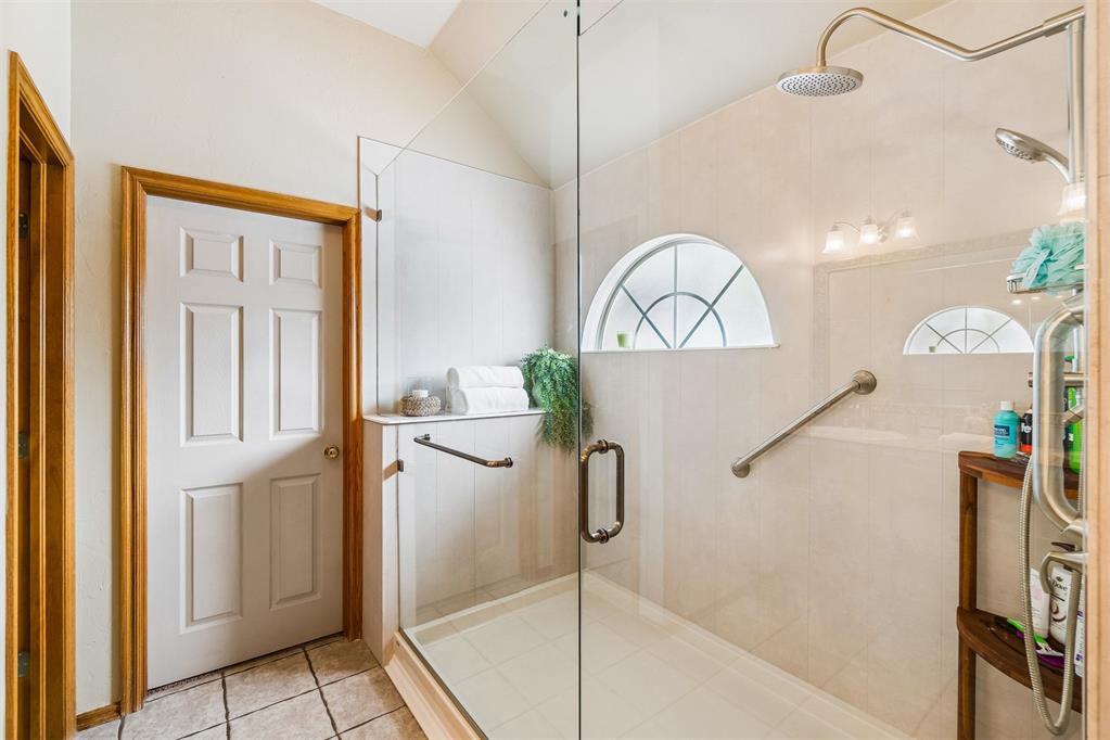 407 Tumbleweed Road Property Photo 35