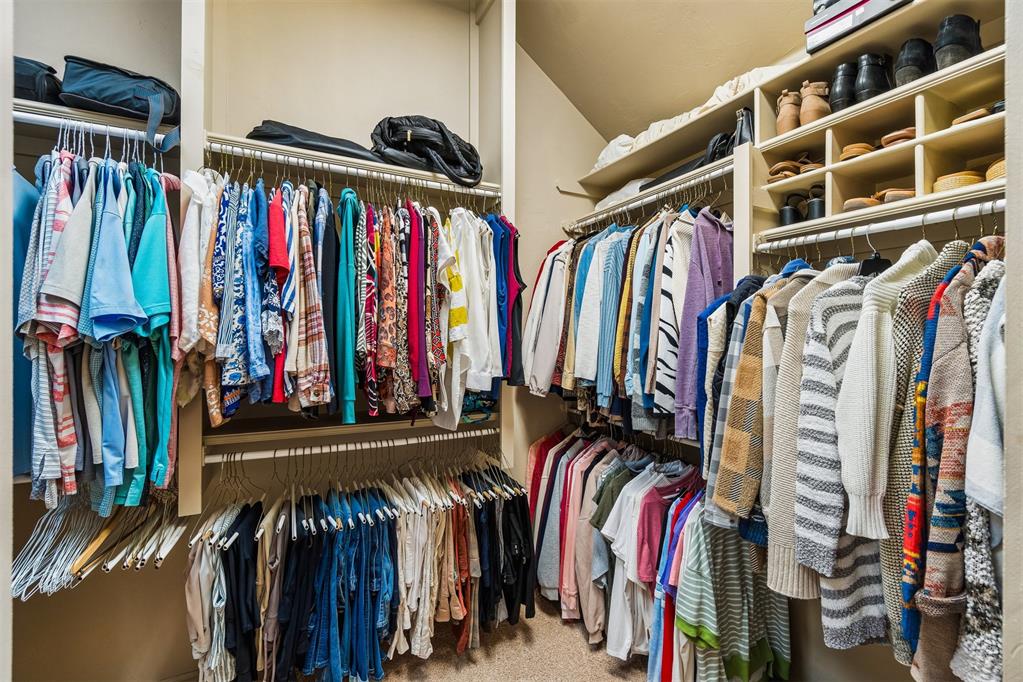 407 Tumbleweed Road Property Photo 36