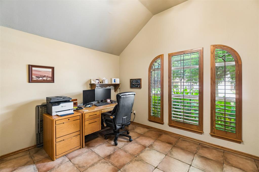 407 Tumbleweed Road Property Photo 42