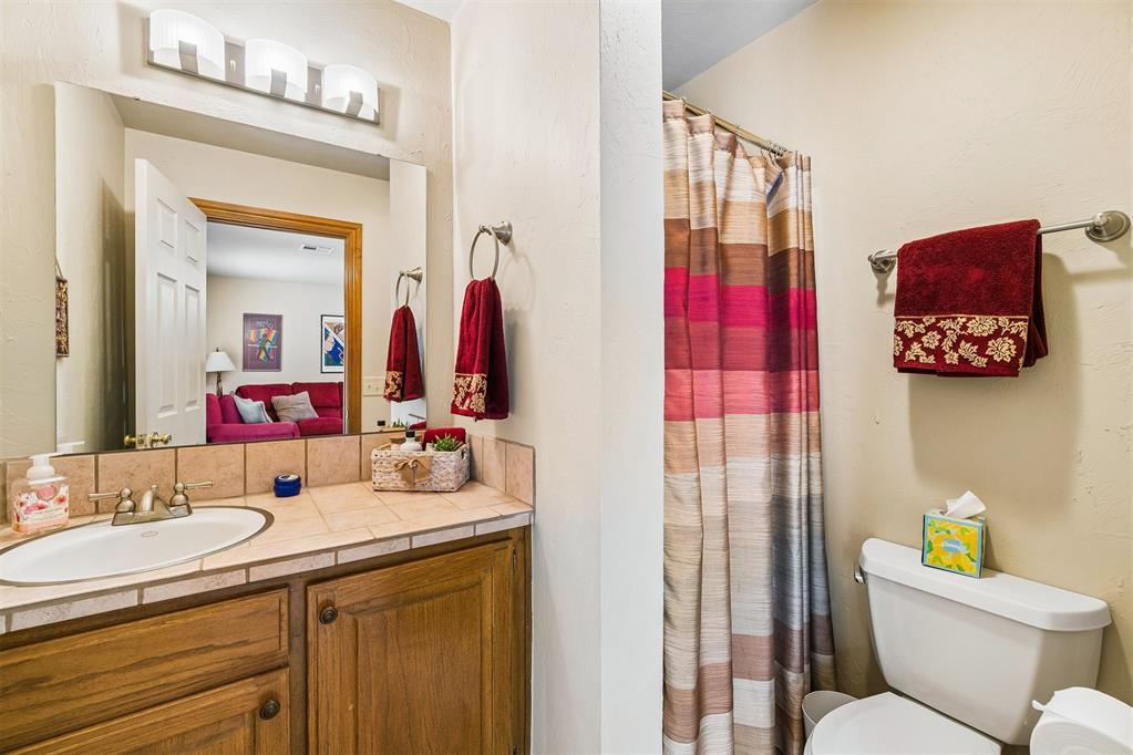 407 Tumbleweed Road Property Photo 45