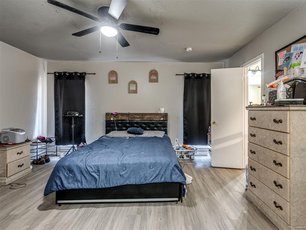 10901 N Villa Avenue Property Photo 24