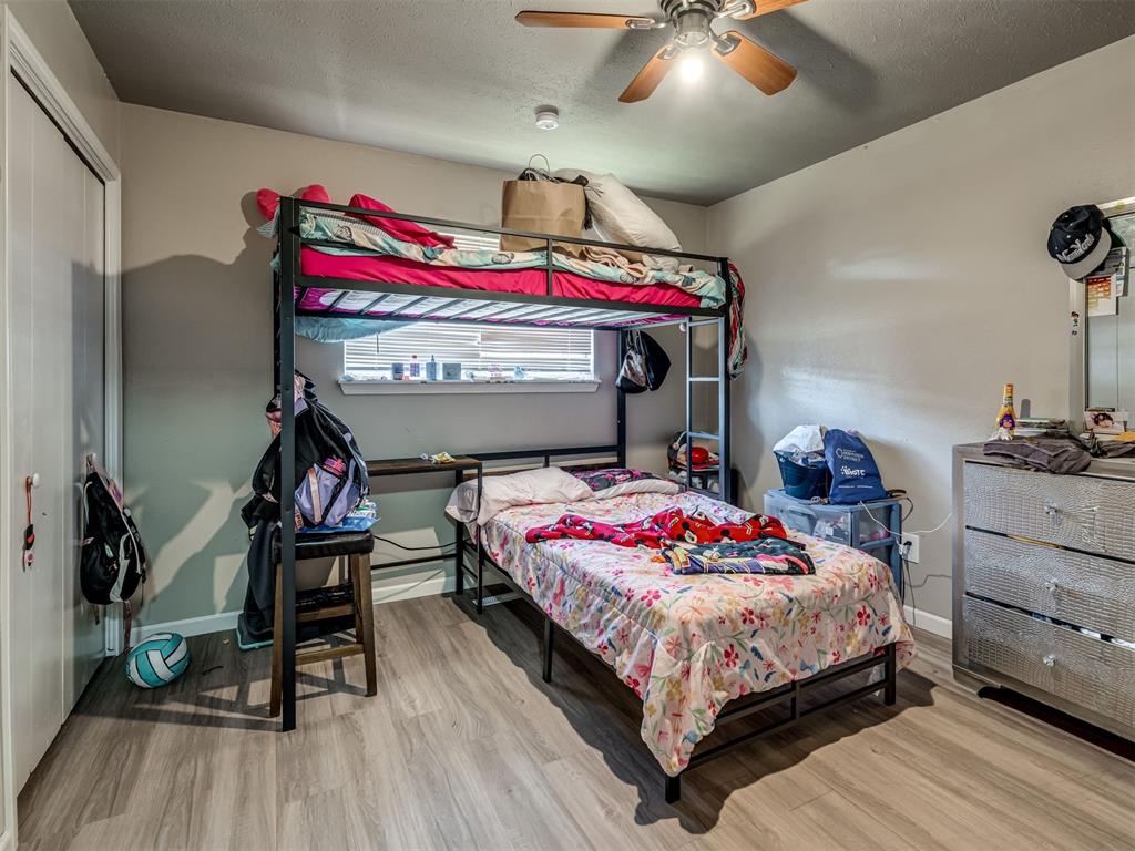 10901 N Villa Avenue Property Photo 30