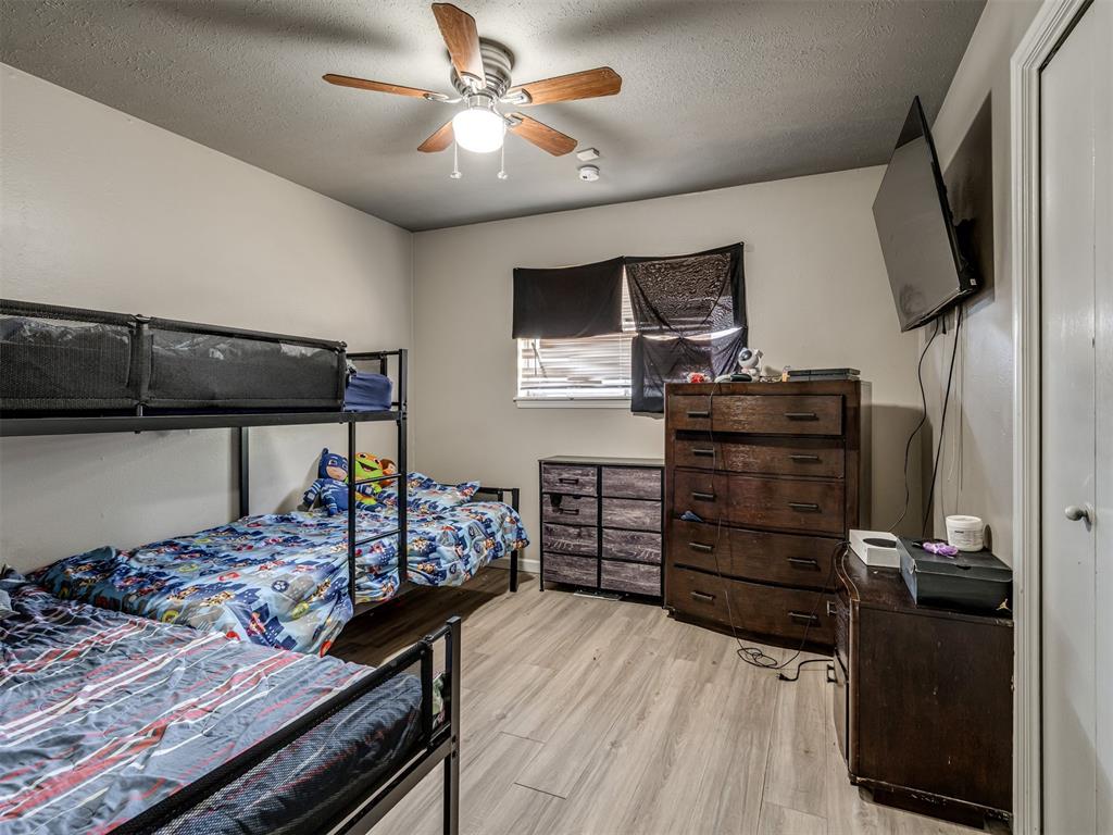 10901 N Villa Avenue Property Photo 40