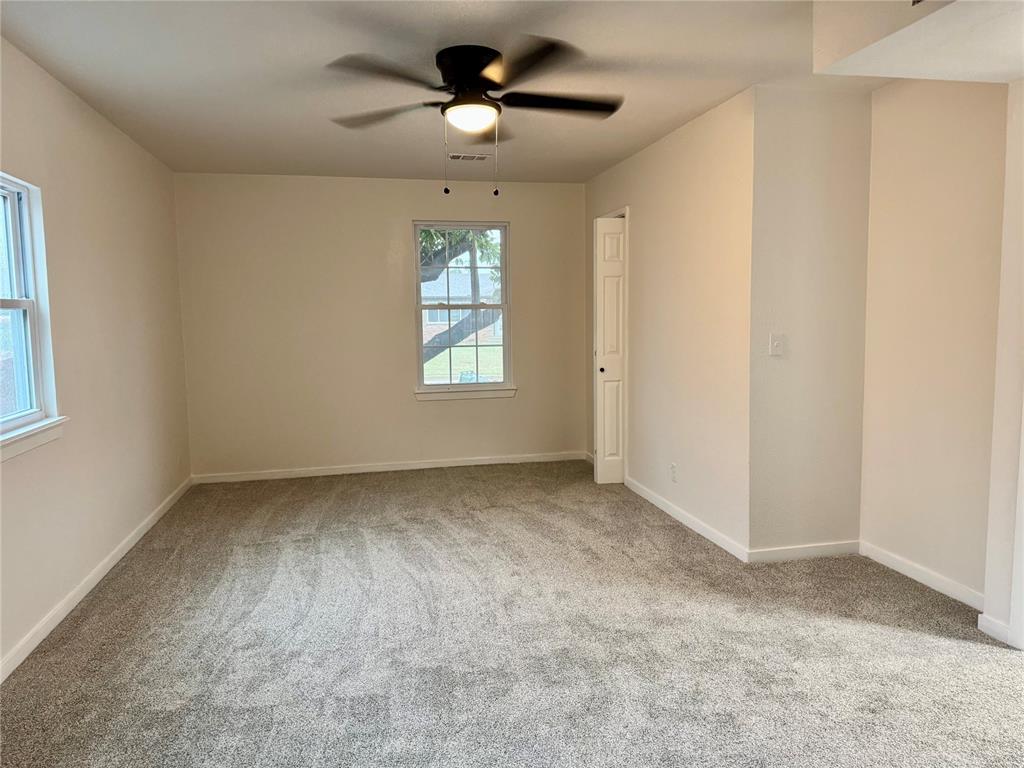 40 Village Drive Property Photo 10