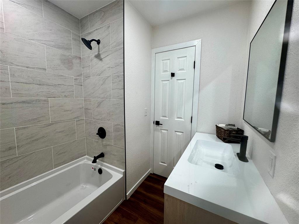 40 Village Drive Property Photo 17