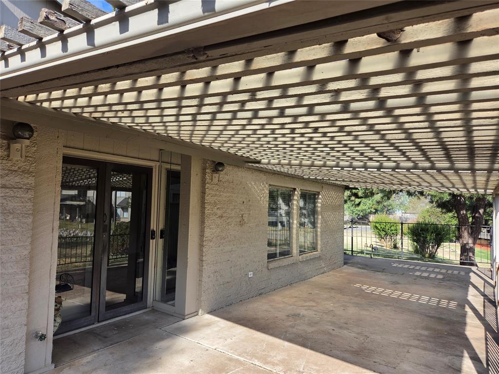 9915 Hefner Village Place Property Photo 1