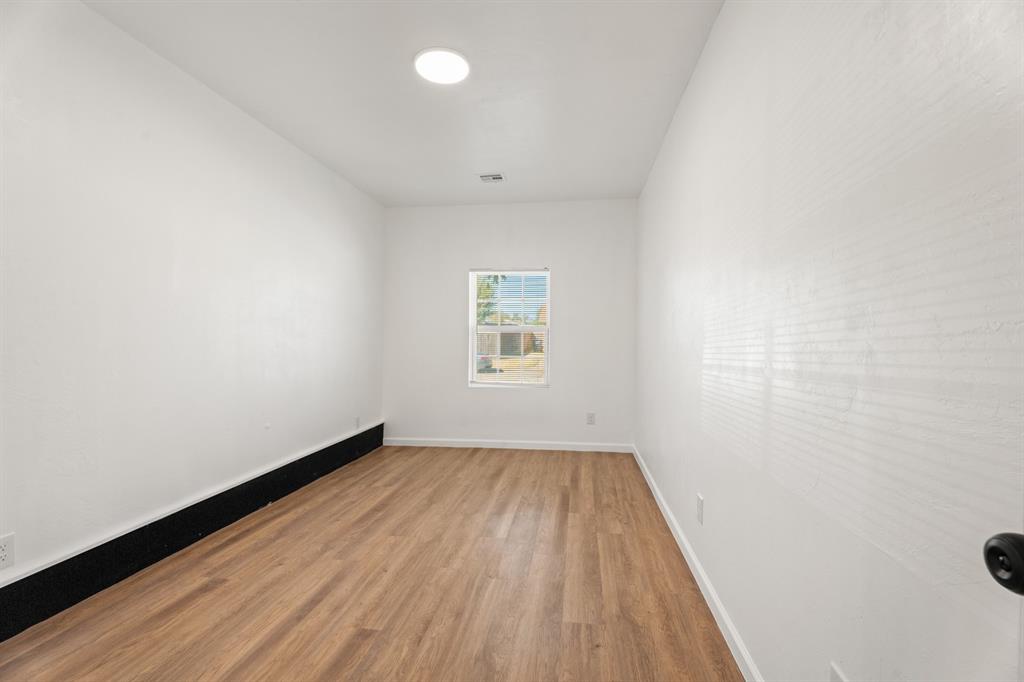 852 Nw 9th Street Property Photo 19