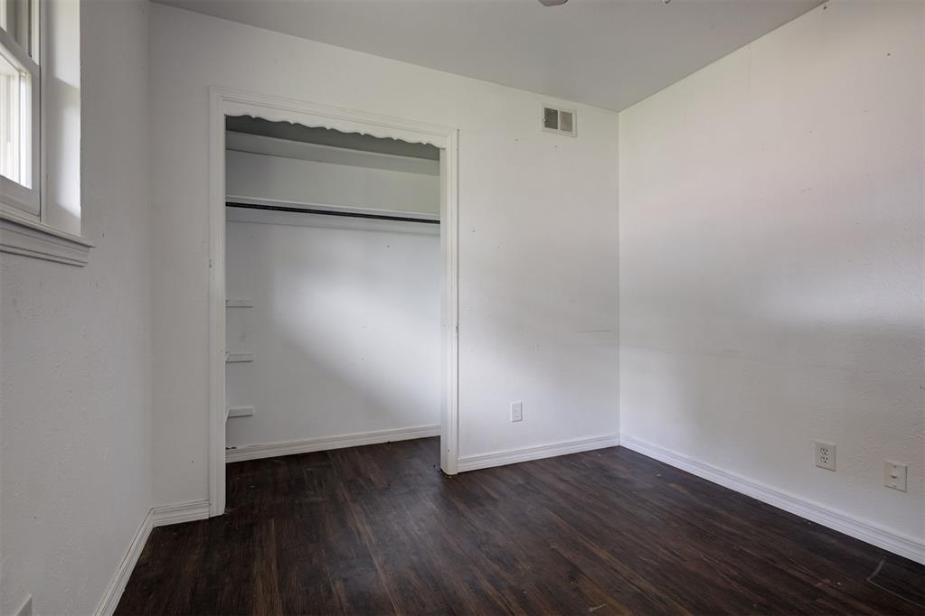 2025 Albert Drive Property Photo 31