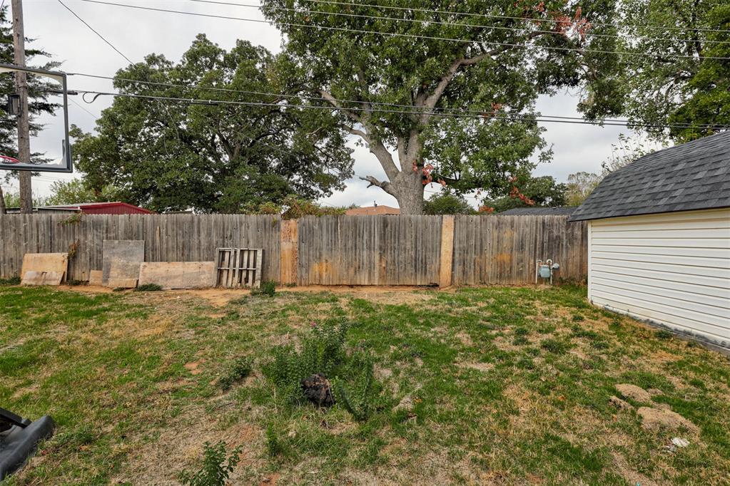 2025 Albert Drive Property Photo 37