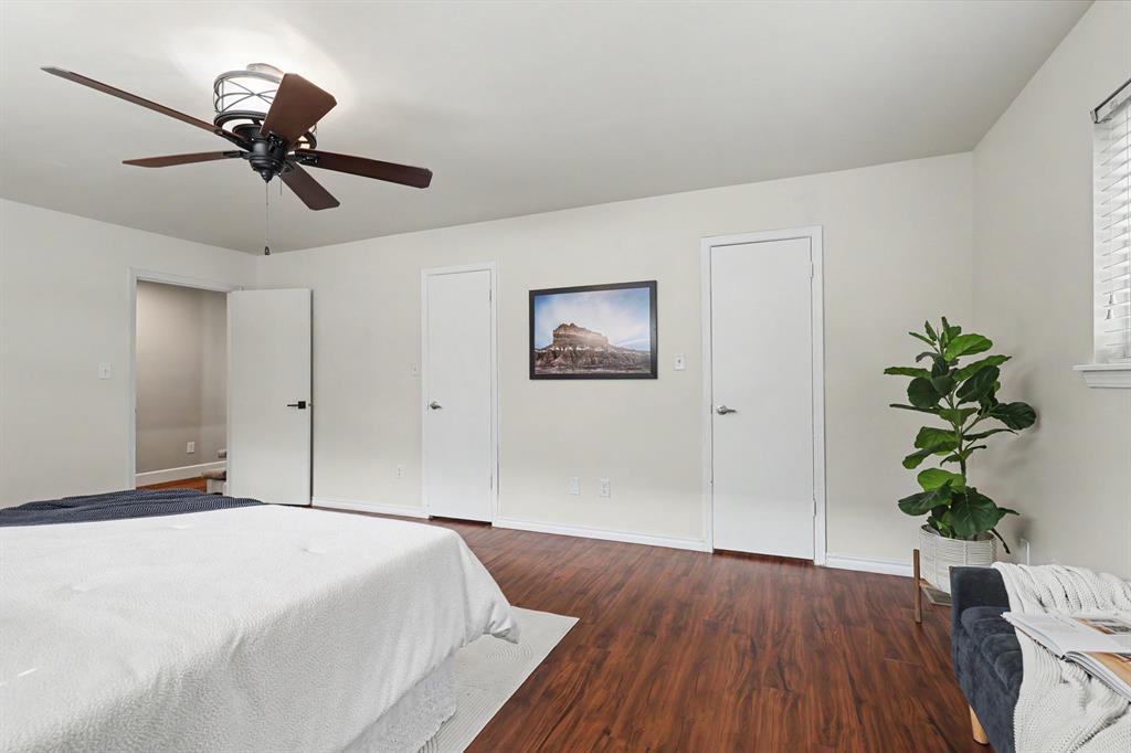 1221 Woodstock Court Property Photo 23