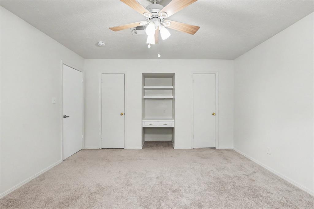 1221 Woodstock Court Property Photo 34