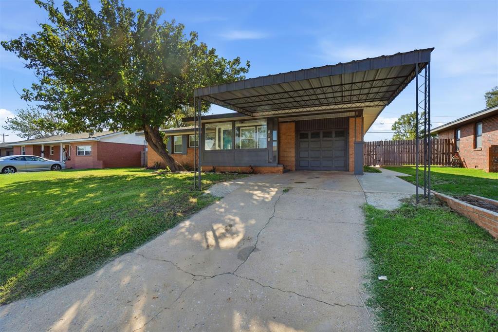 810 Standifer Road Property Photo 3
