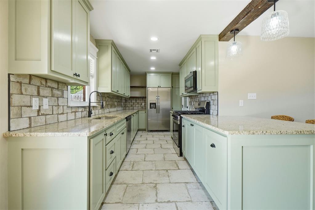 810 Standifer Road Property Photo 12