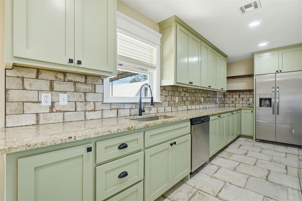 810 Standifer Road Property Photo 14