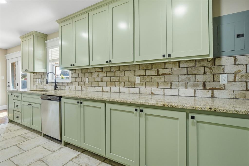 810 Standifer Road Property Photo 15