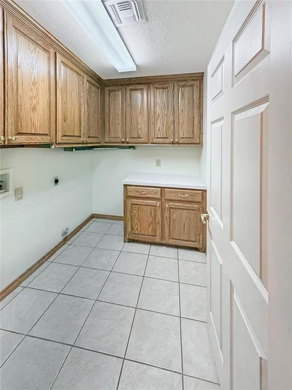 594 Ne Valley View Road Property Photo 15
