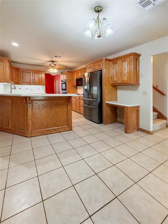 594 Ne Valley View Road Property Photo 18