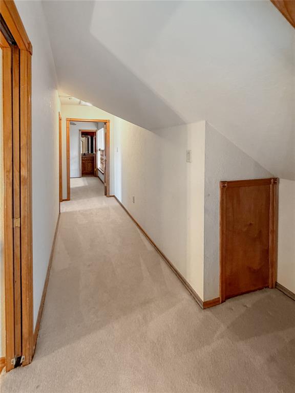 594 Ne Valley View Road Property Photo 27