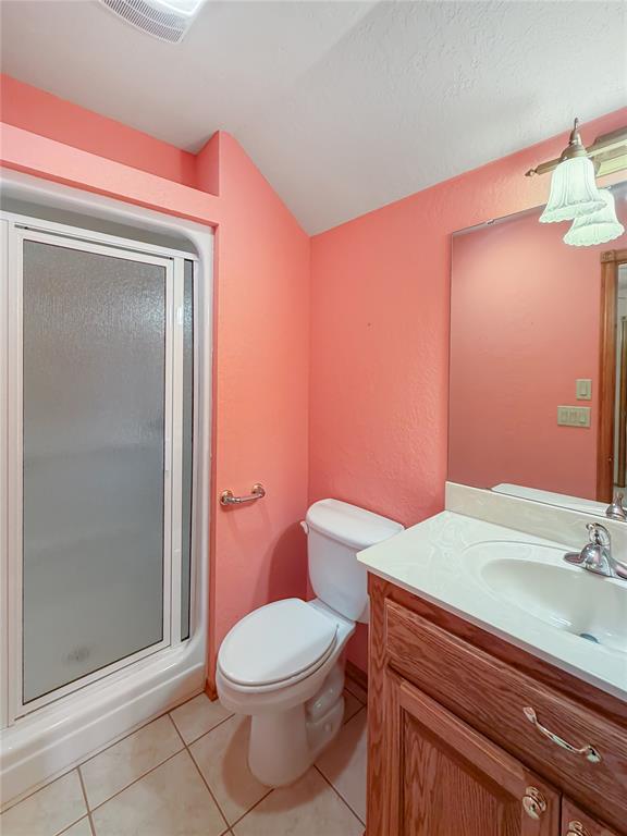 594 Ne Valley View Road Property Photo 30