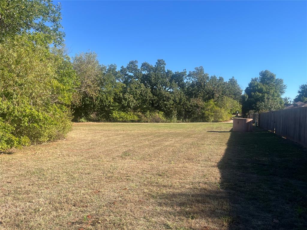 300 Little Chisholm Circle Property Photo 32