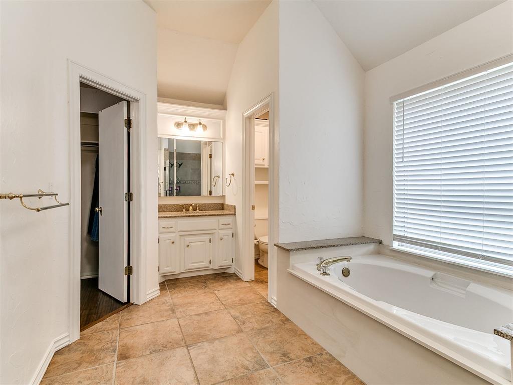 2413 Villa Lante Circle Property Photo 35