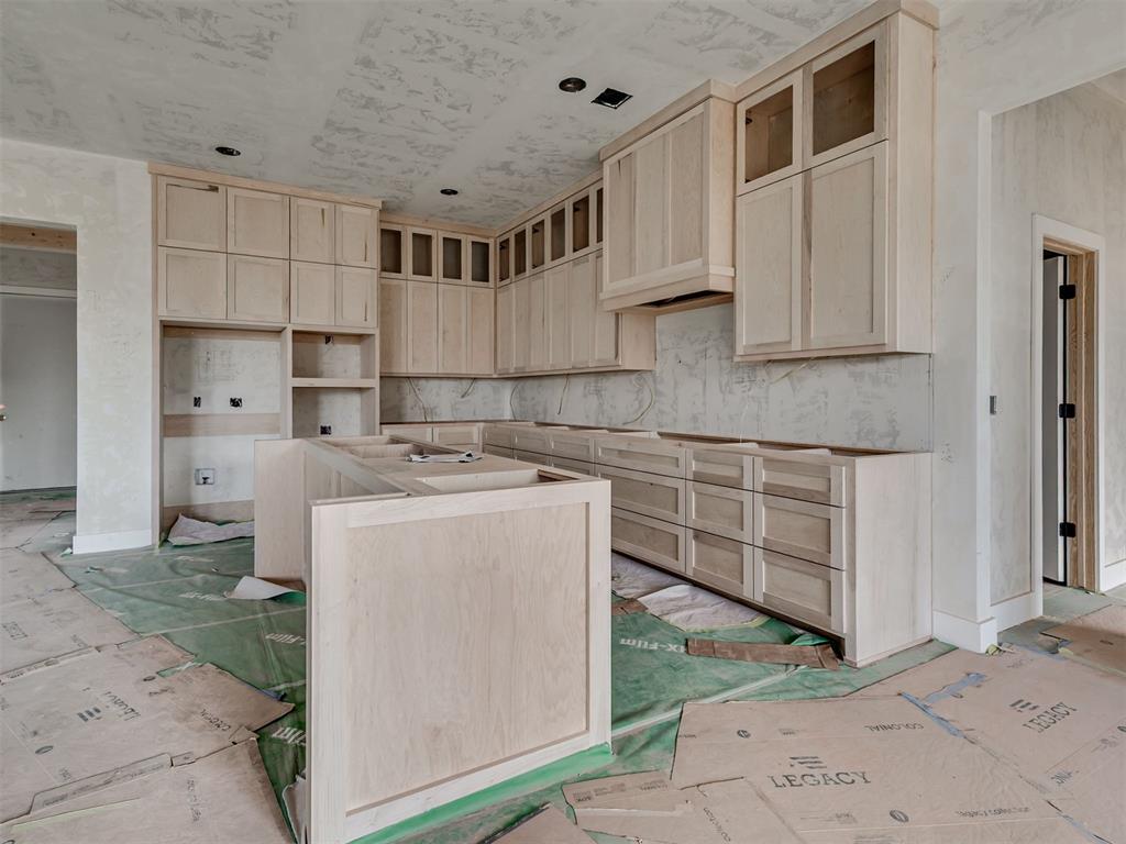 2228 W Sunset Drive Property Photo 3