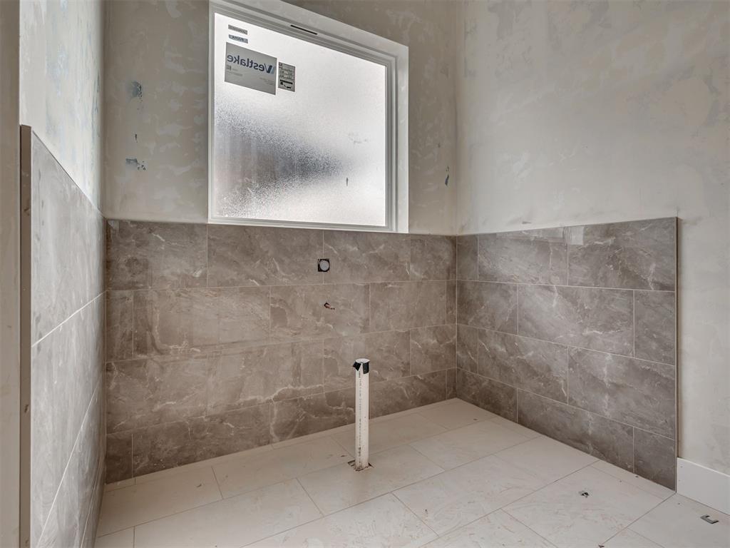 2228 W Sunset Drive Property Photo 17