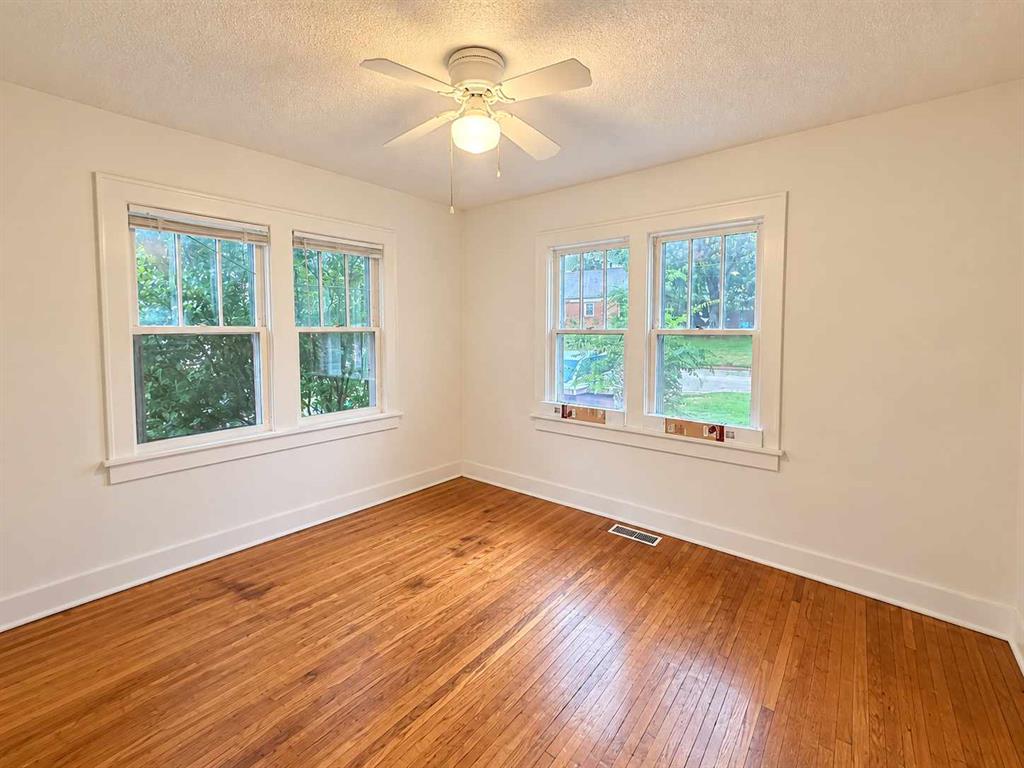 1136 N Villa Avenue Property Photo 9